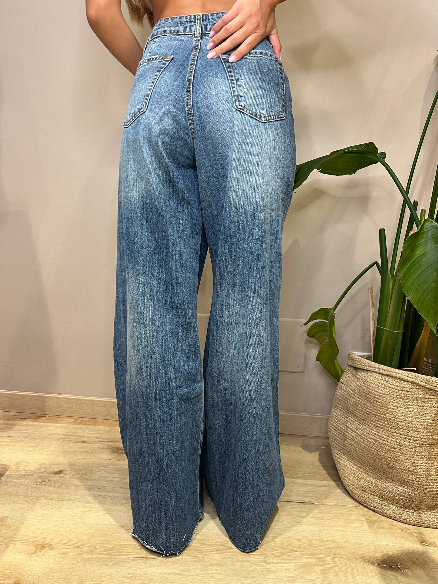 Jeans gamba palazzo