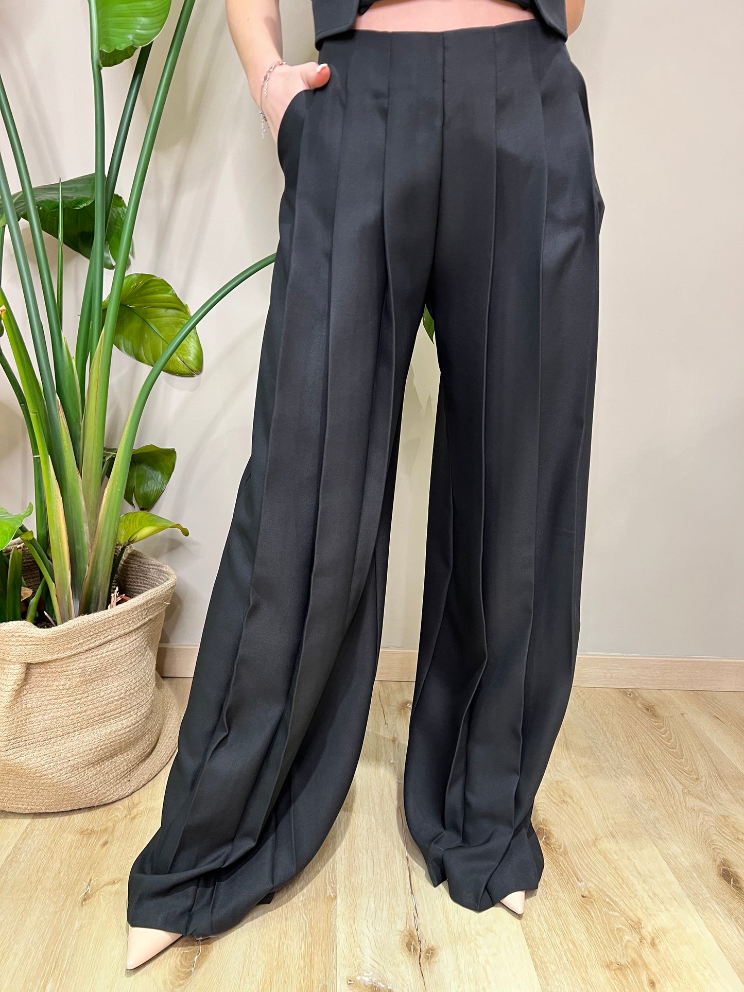 Pantalone black