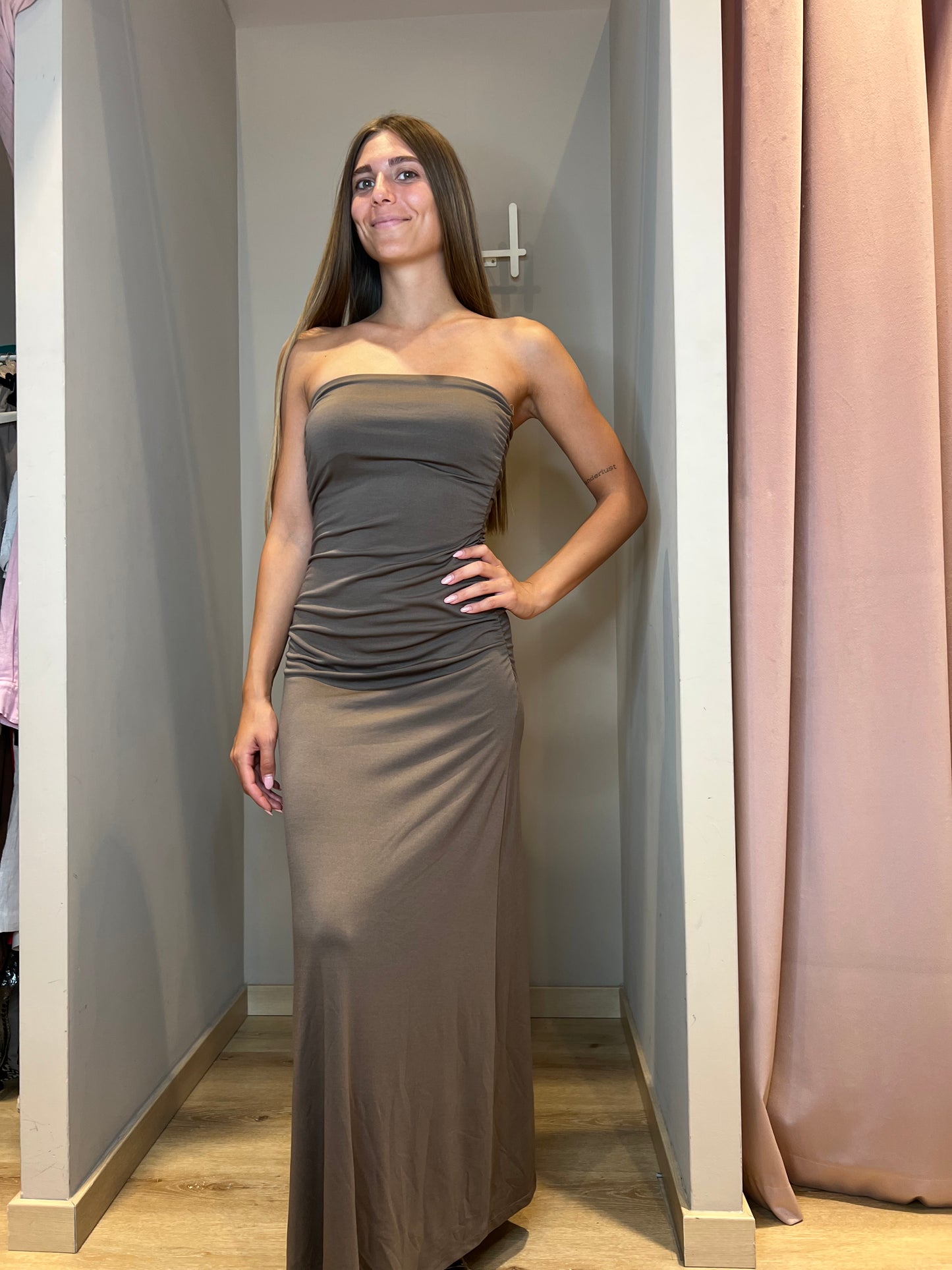 Abito arricciato