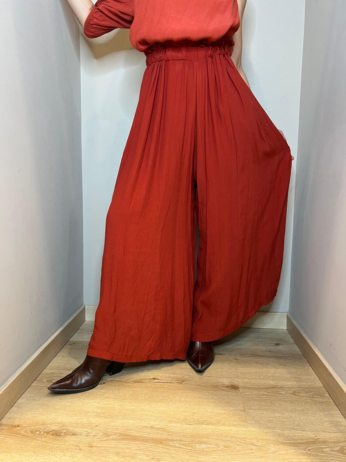 Pantaloni in viscosa
