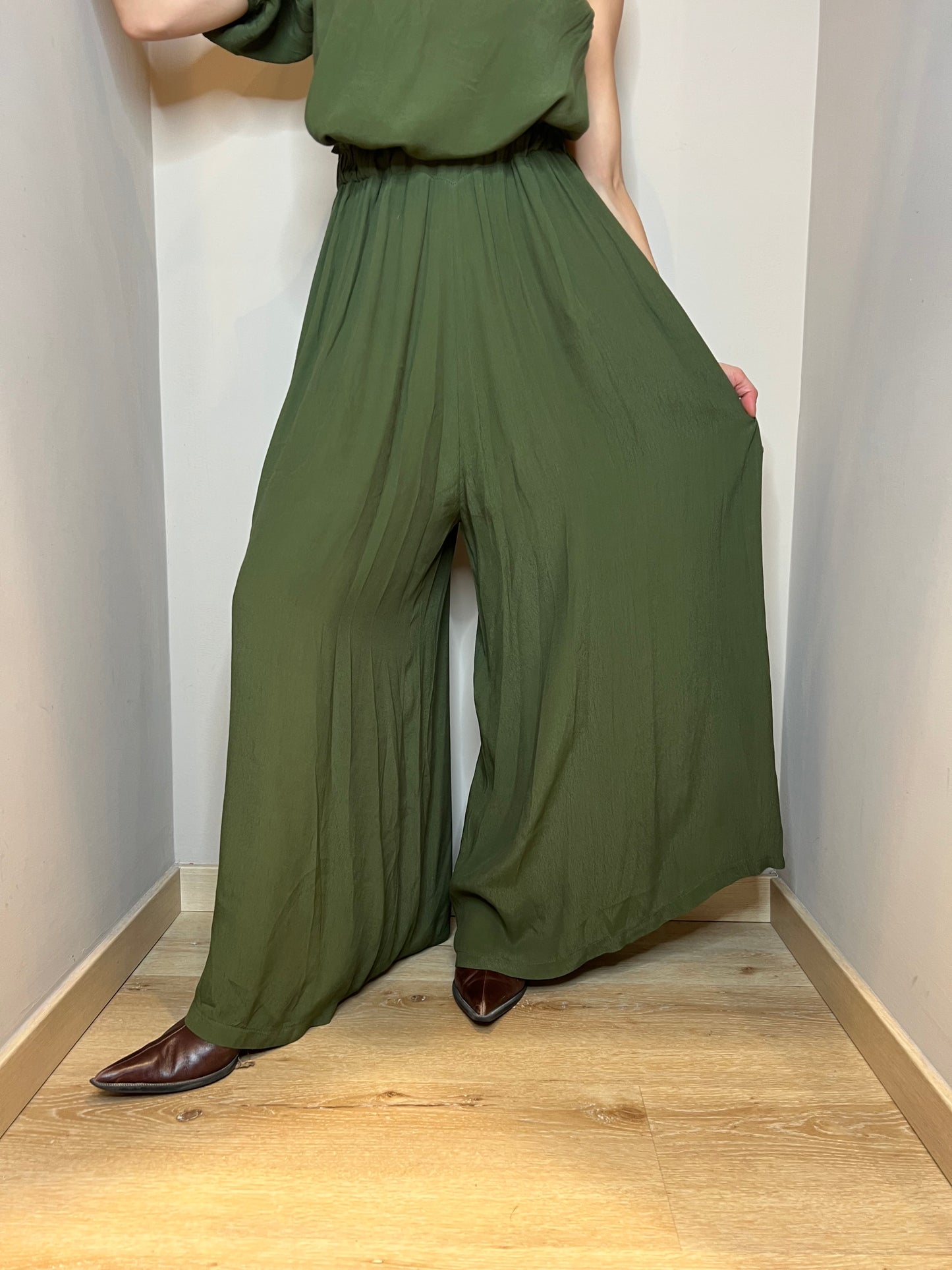 Pantaloni in viscosa