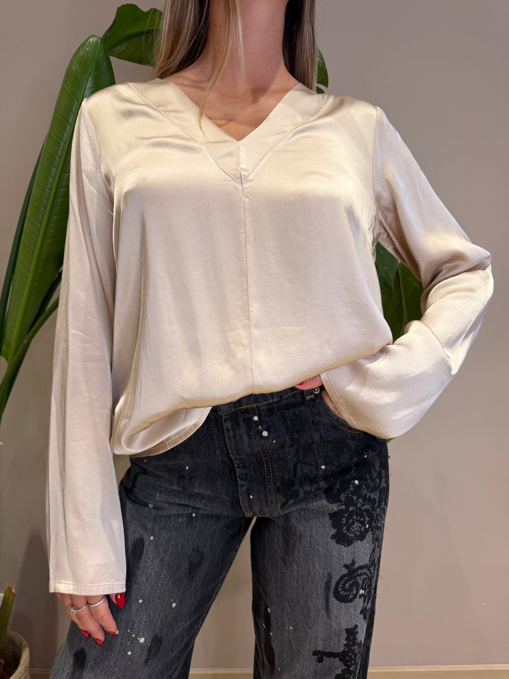 Blusa in rasatello 100% viscosa