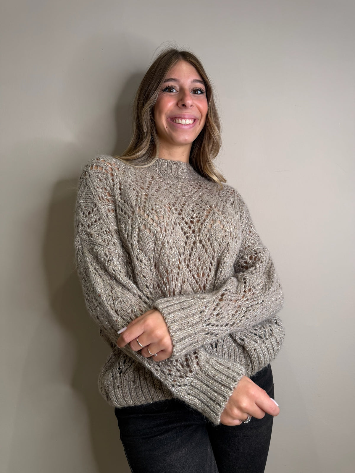 Maglia traforata inserto paillettes