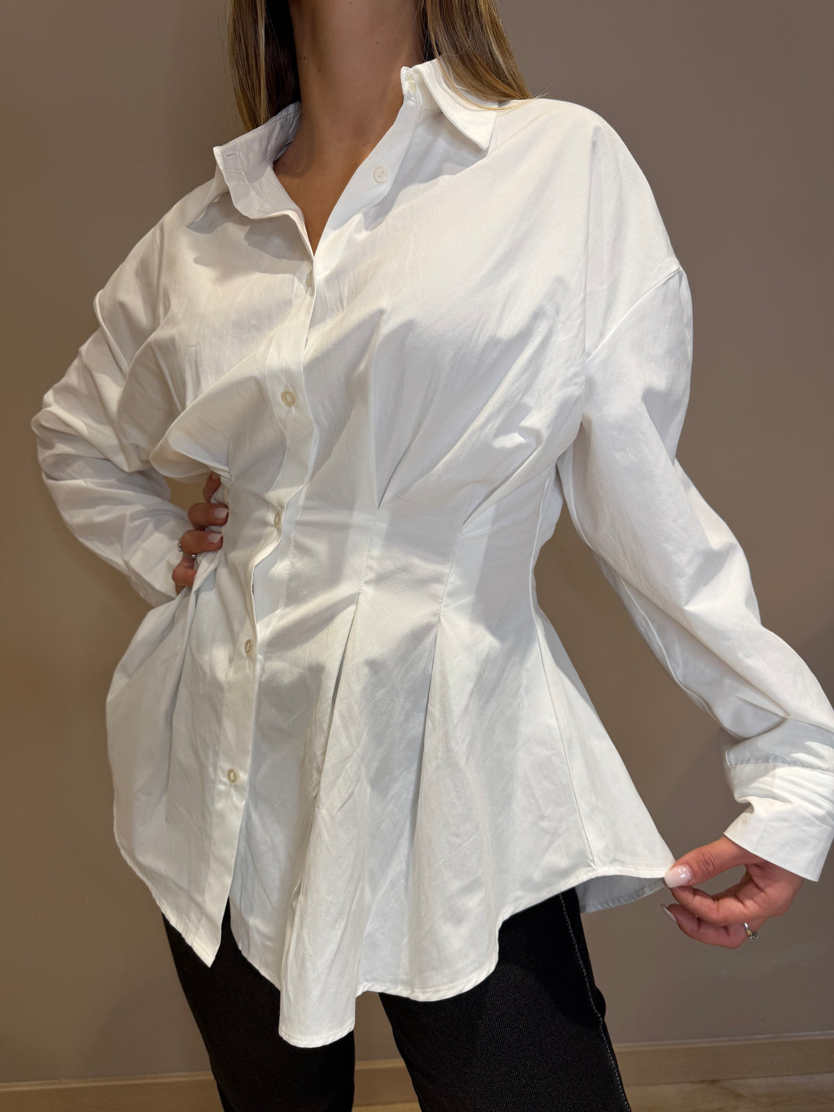 Camicia con pence