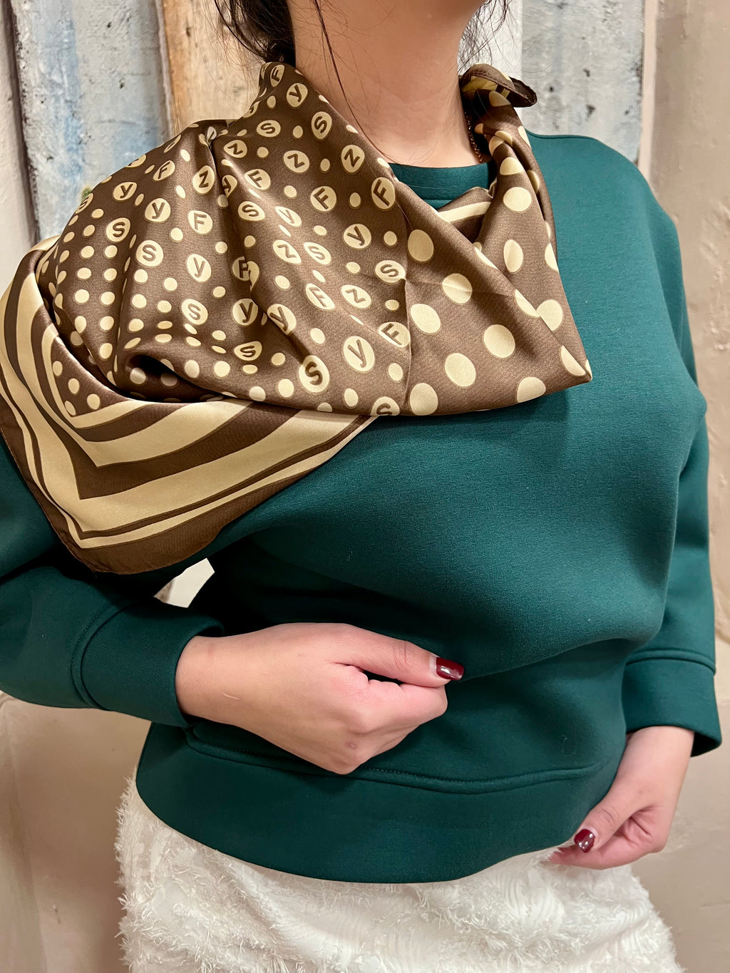 Felpa verde scatoletta