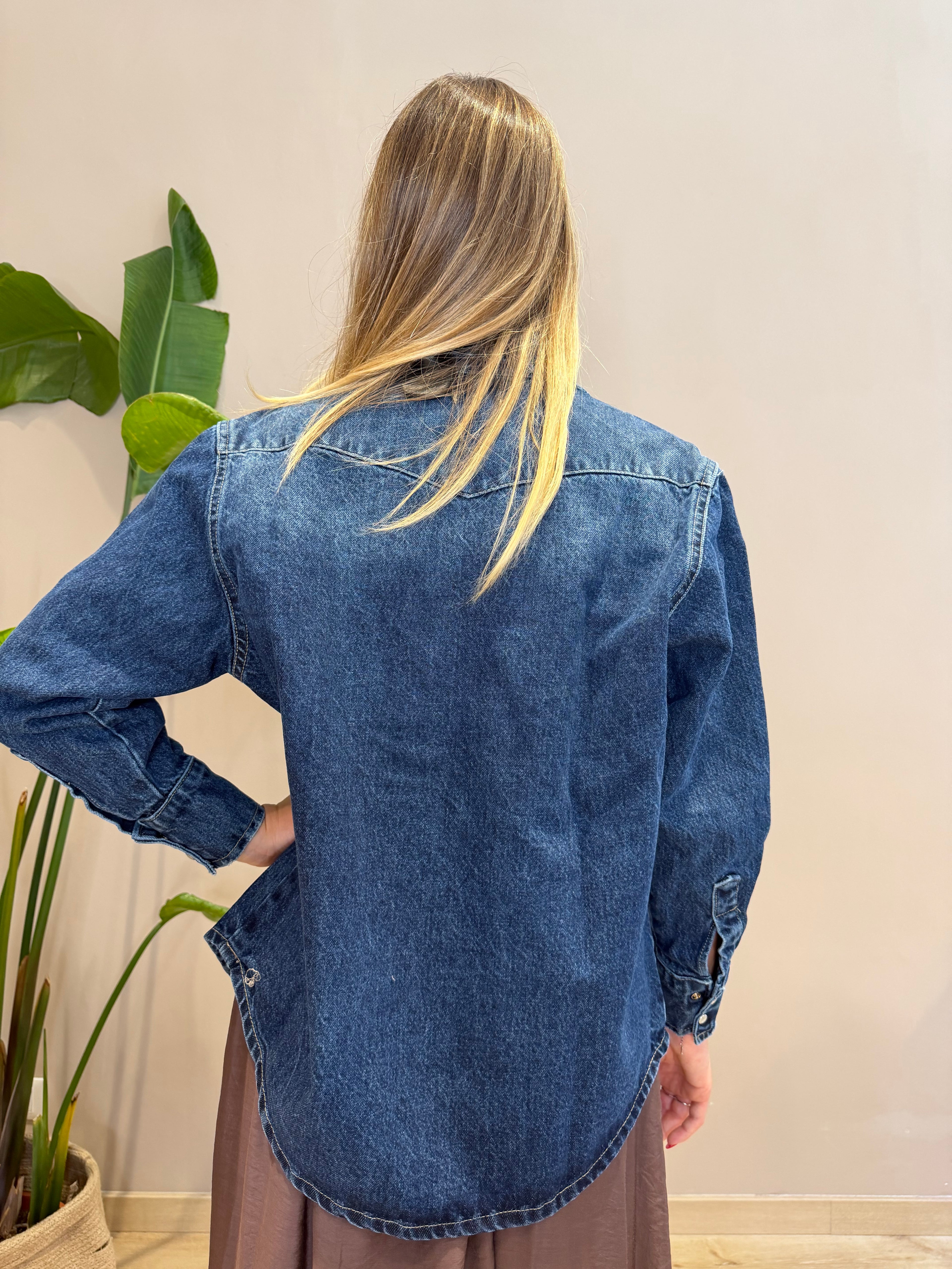 Camicia Naike