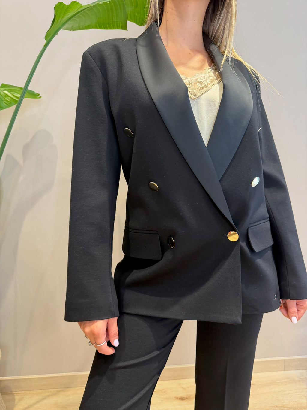 Giacca bottoni oro