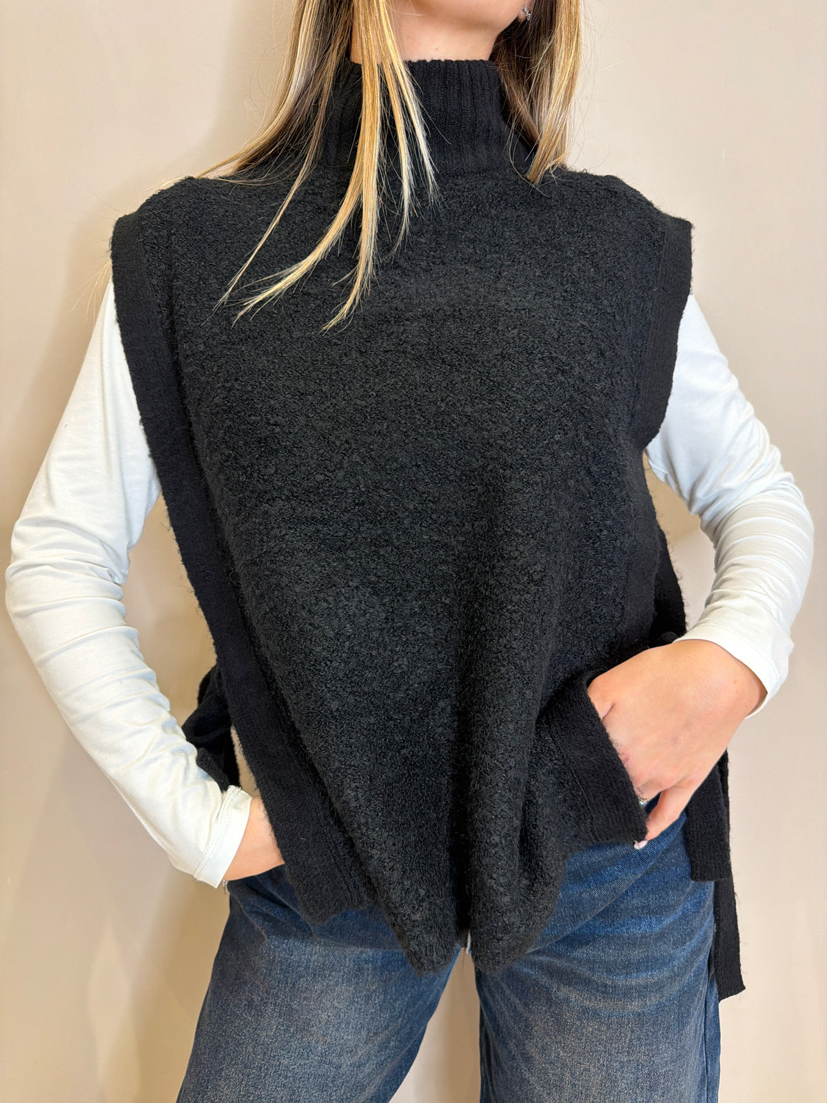 Maglia gilet colletto alto