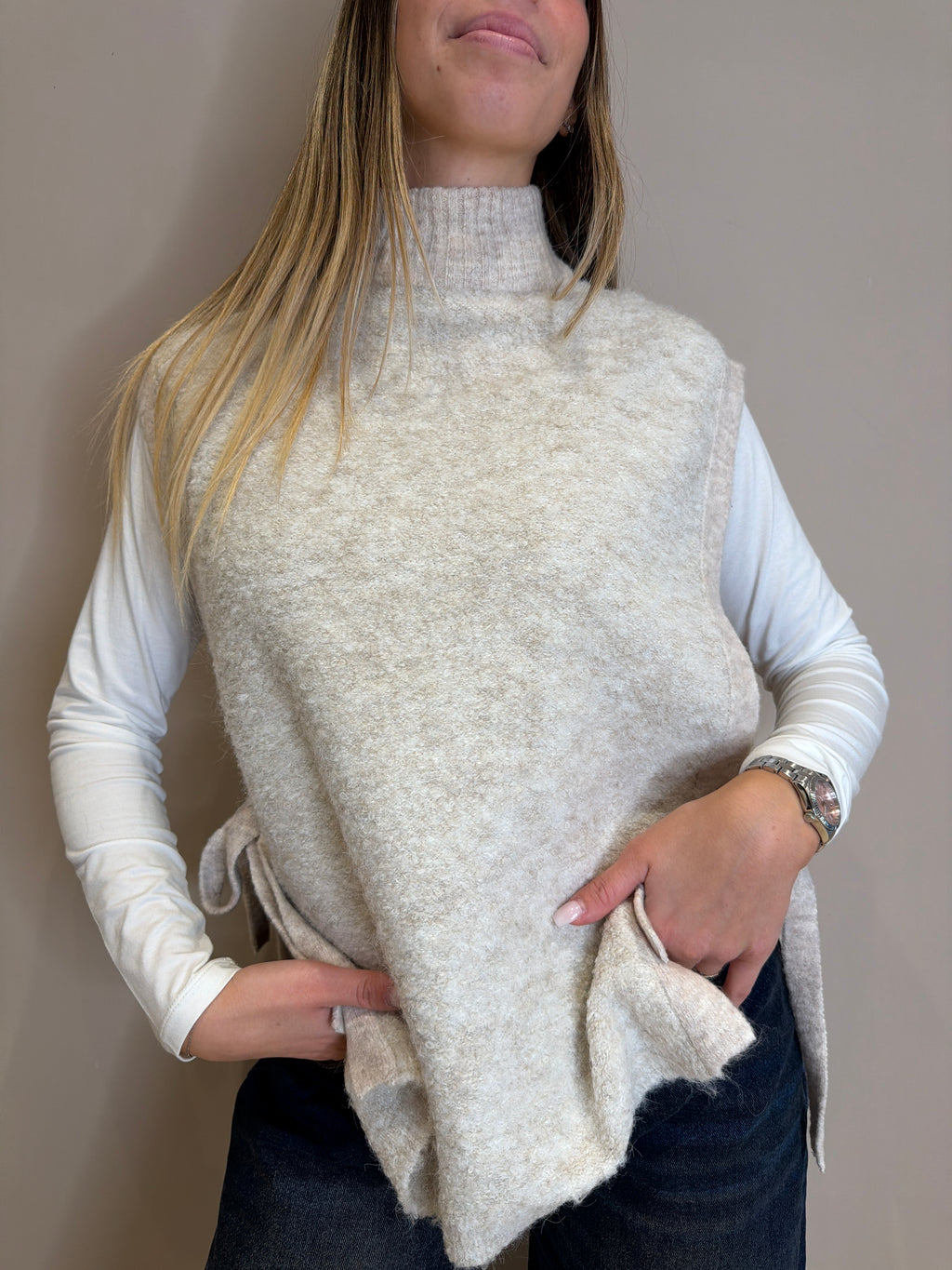 Maglia gilet colletto alto