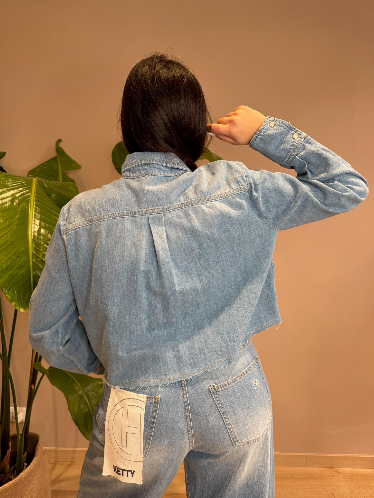 Camicia Corta Donna 100% COTONE – Fondo con Taglio Vivo