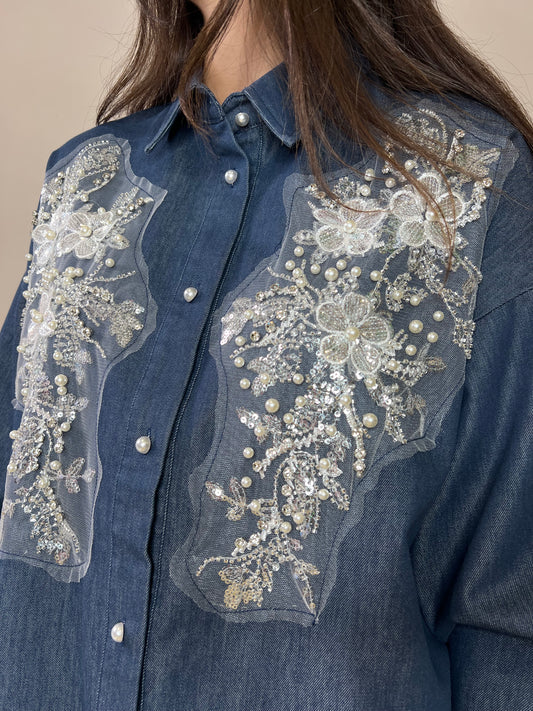 Camicia denim applicazioni