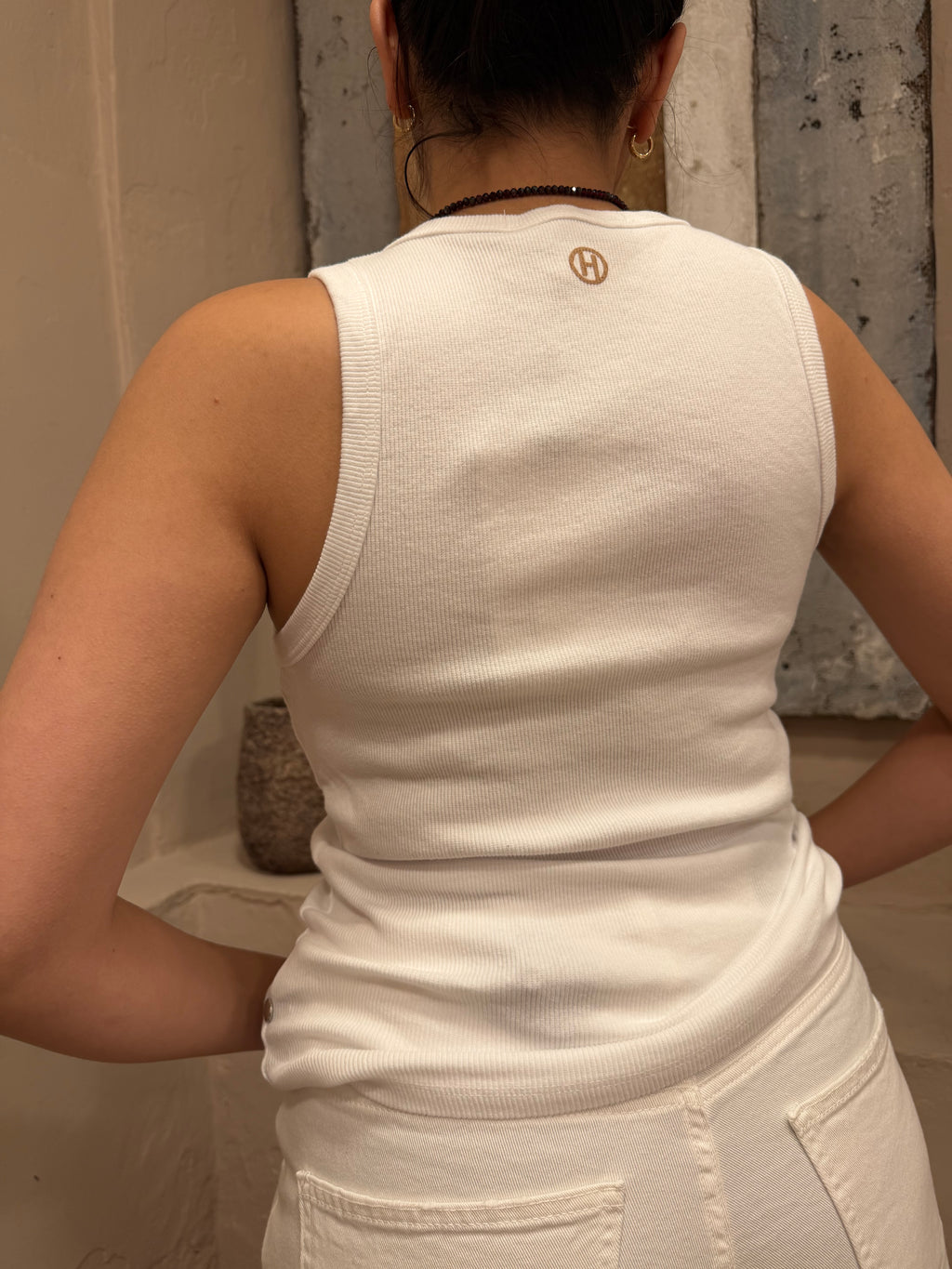 Canotta scollo americano