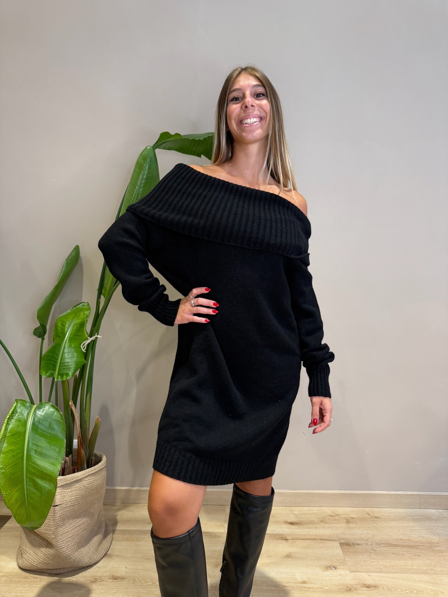 Abito scollo schiffer