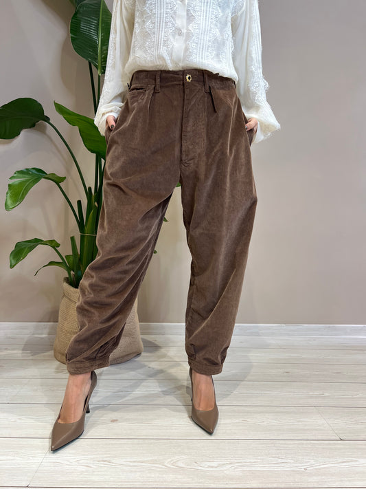 pantaloni velluto brown