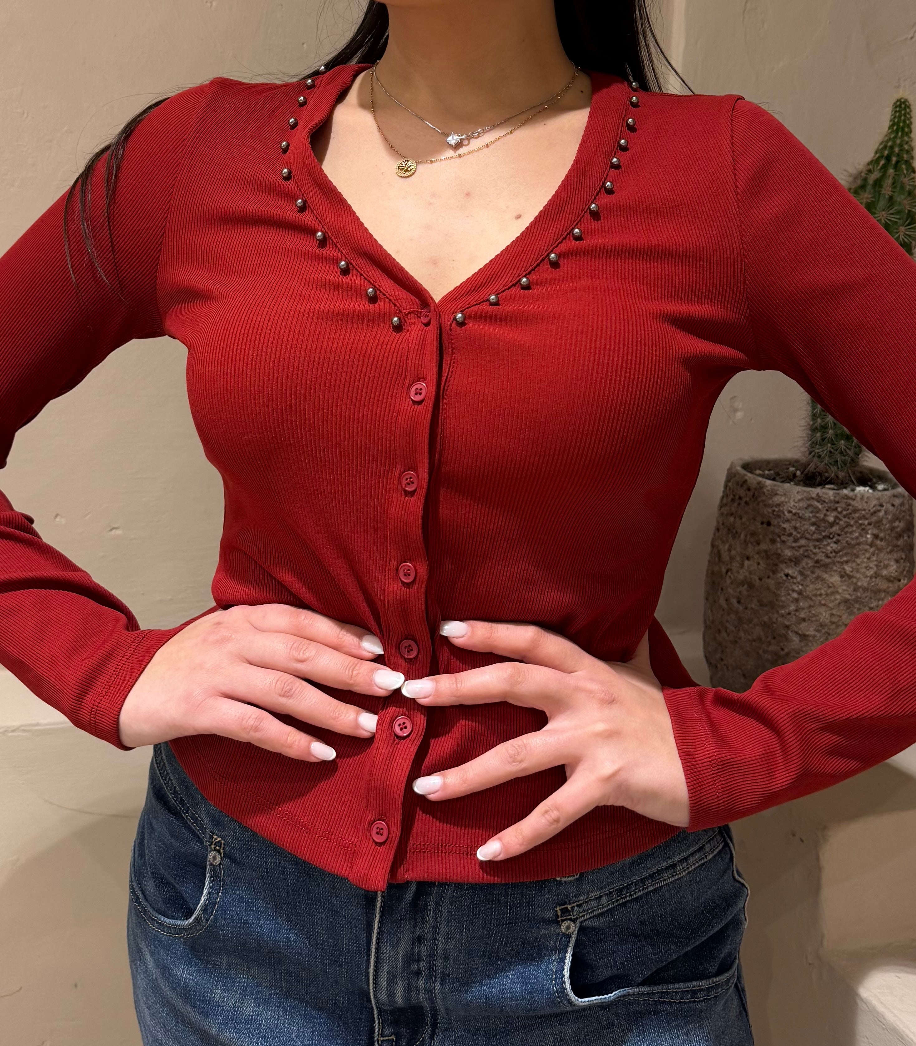 Maglia Scollo a V con Borchie