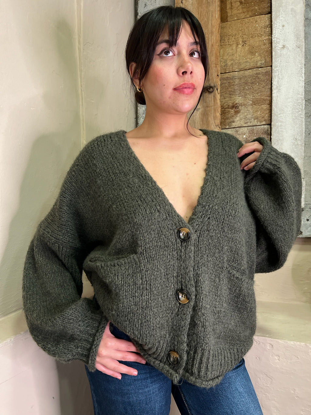 Cardigan over 3 bottoni