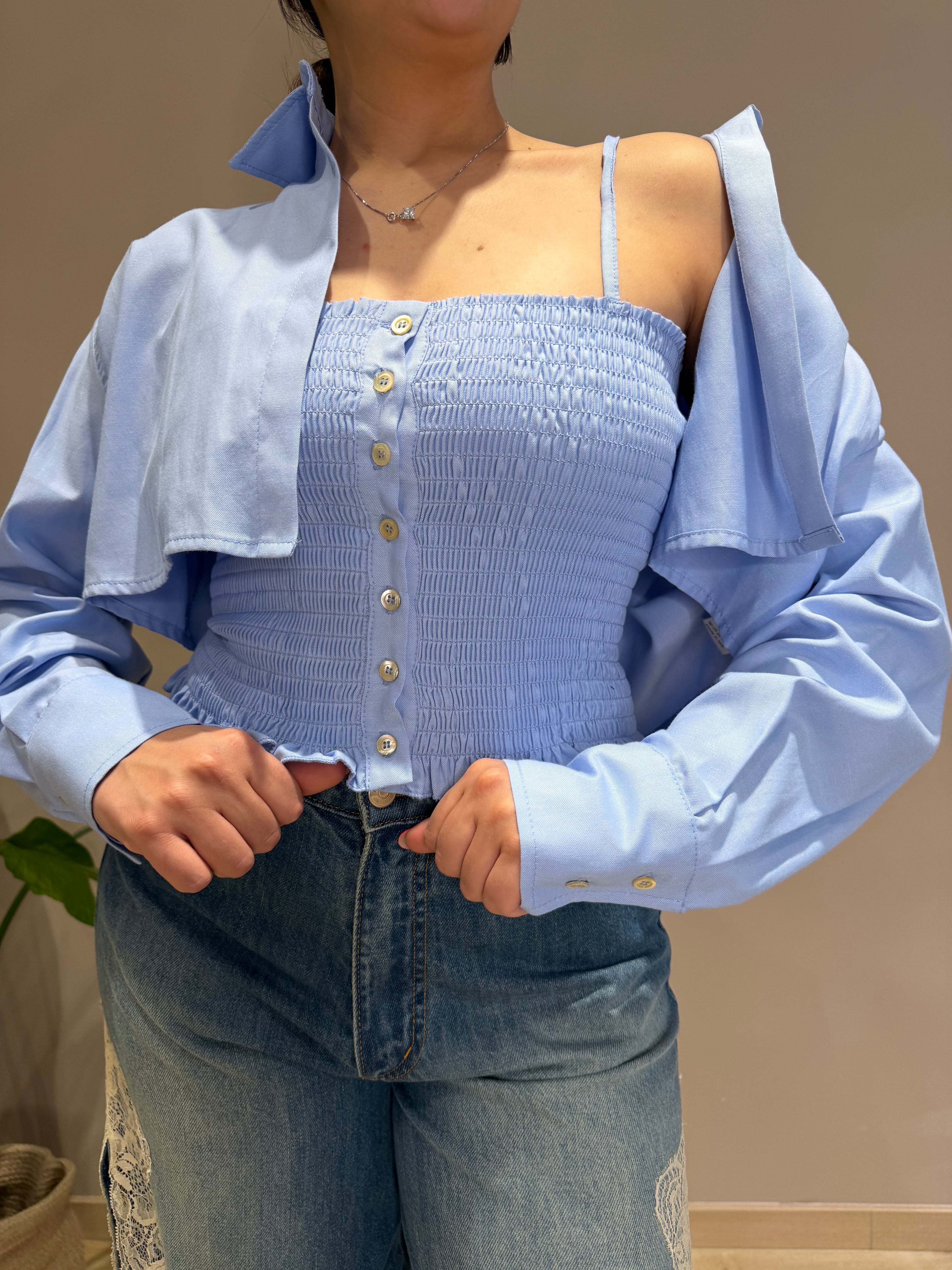 CAMICIA azzurra con top