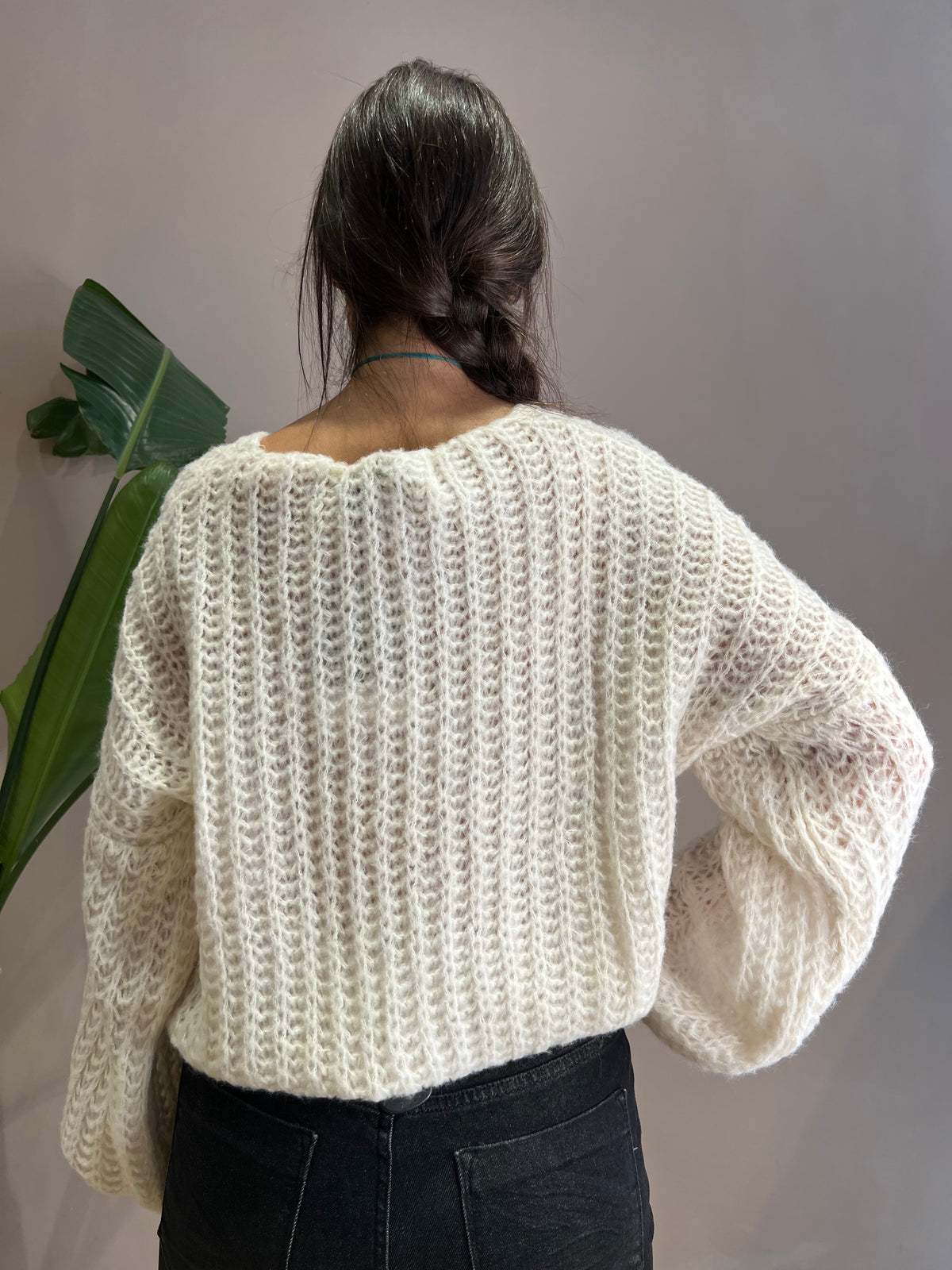 Maglia lana manica a sbuffo