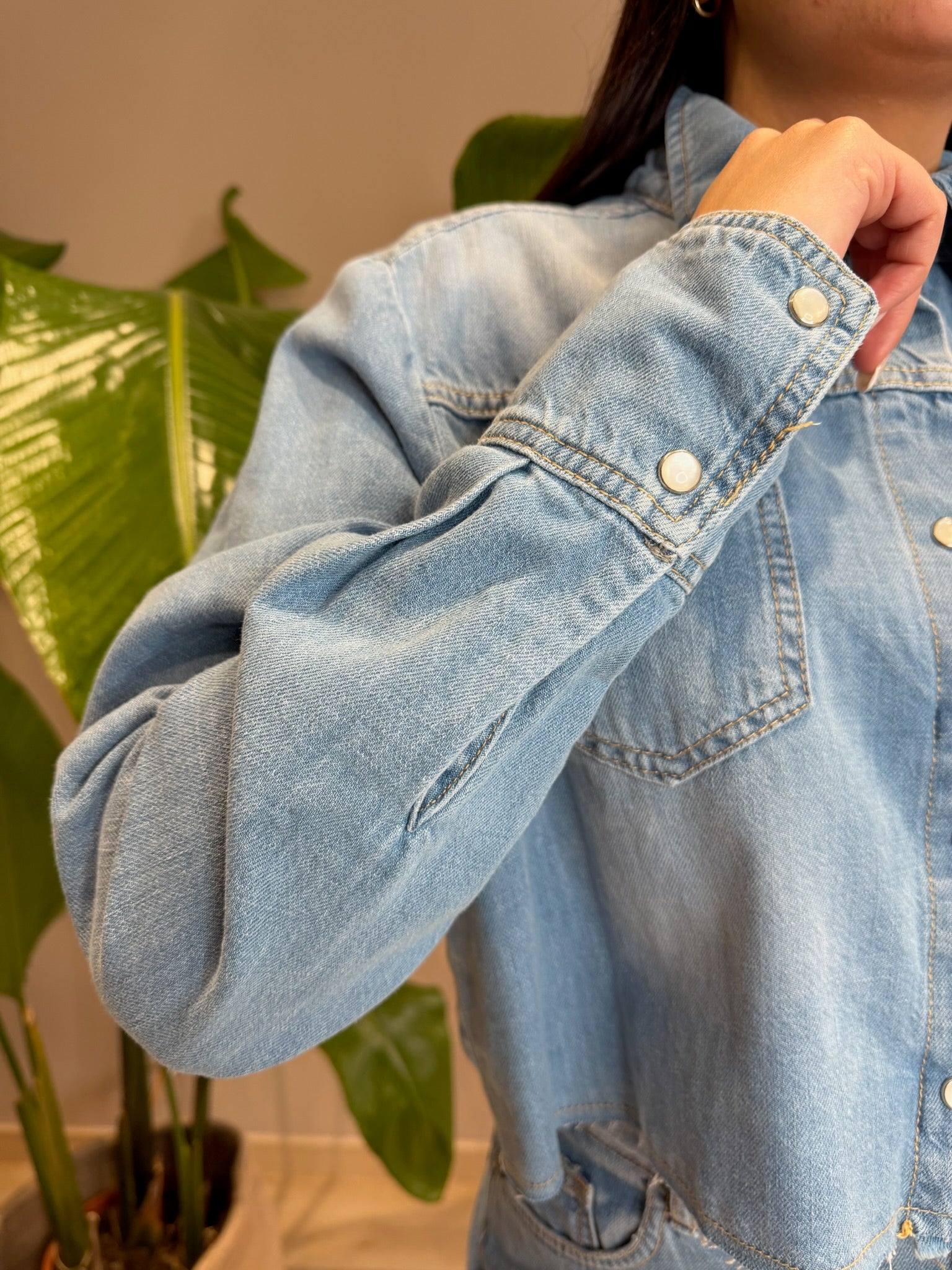 Camicia Corta Donna 100% COTONE – Fondo con Taglio Vivo