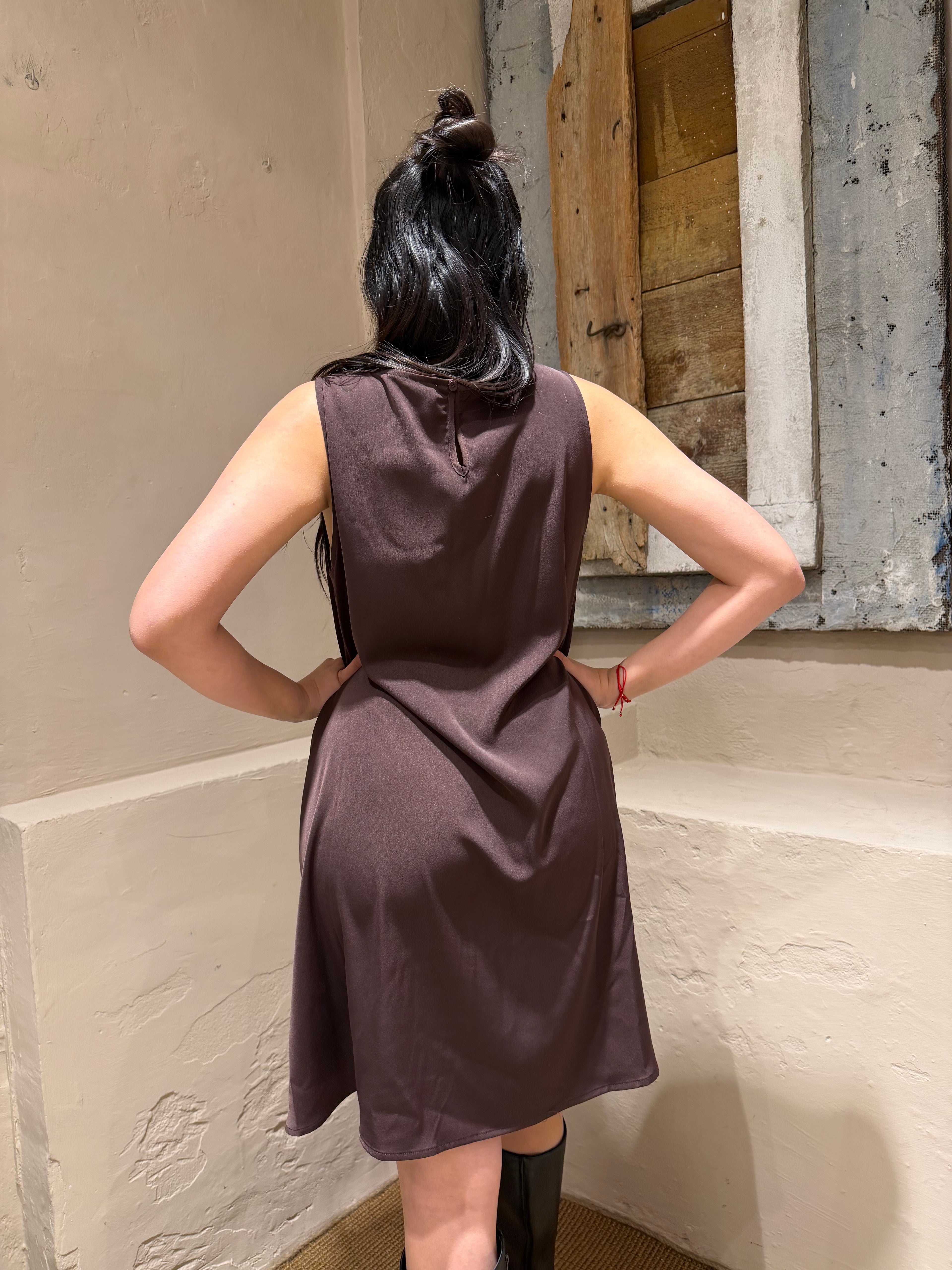 Abito fluido mano seta