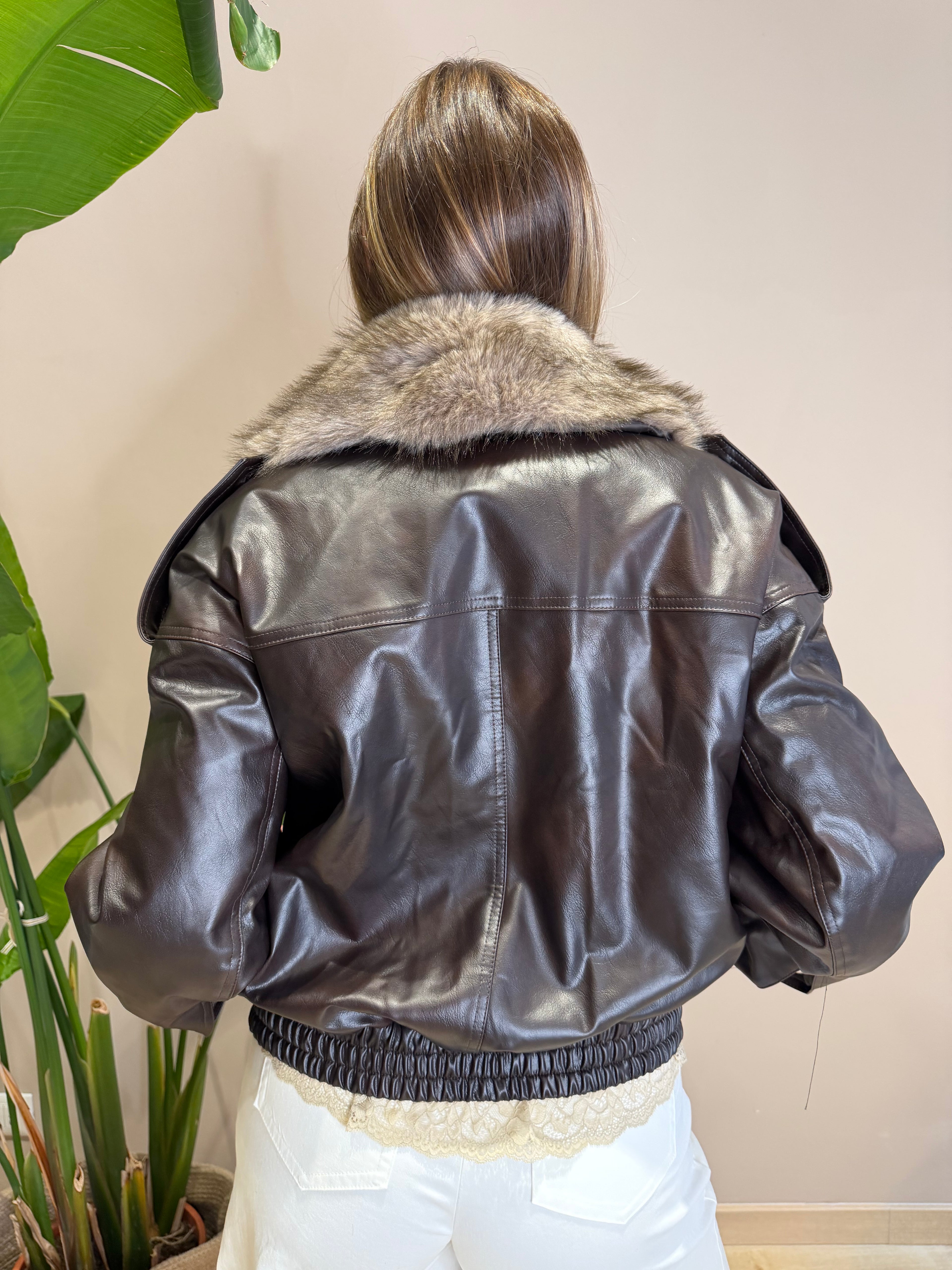 Bomber ecopelle con pelliccia