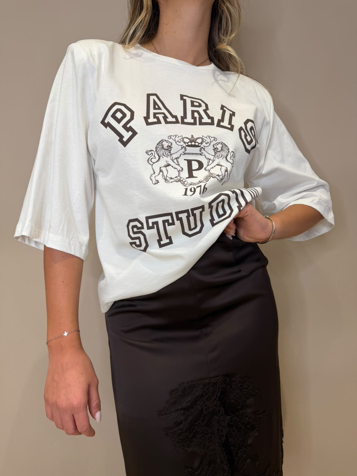 T-shirt spallina manica a gomito