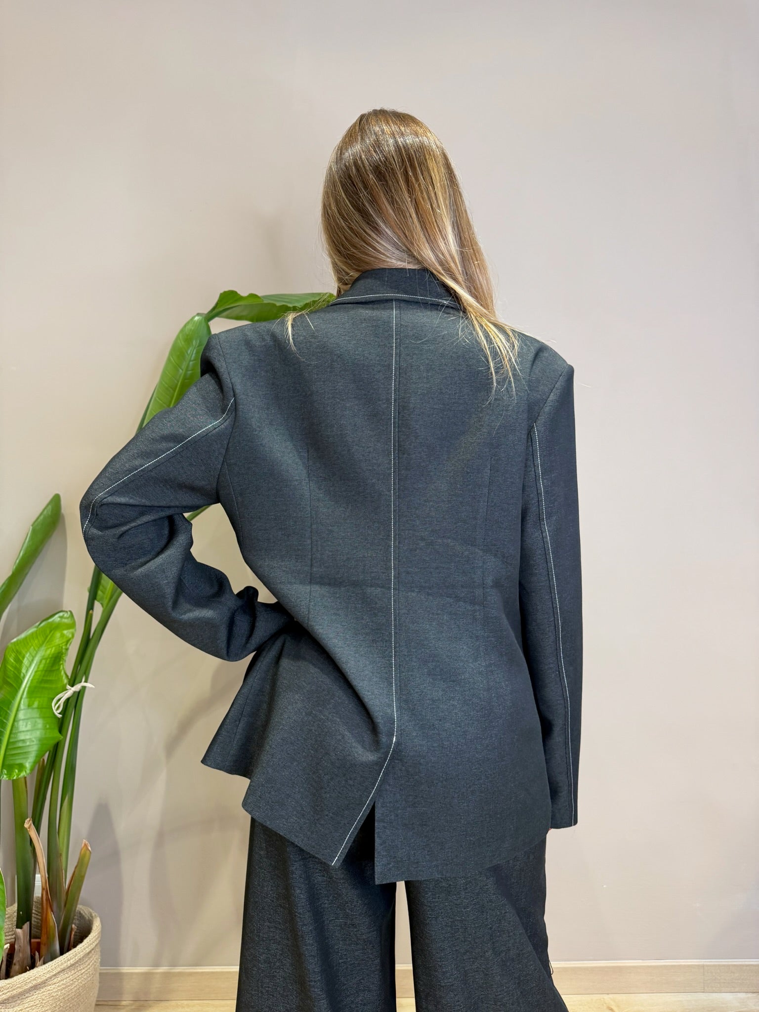 Giacca Denim con spilla