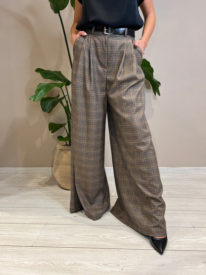 pantalone palazzo