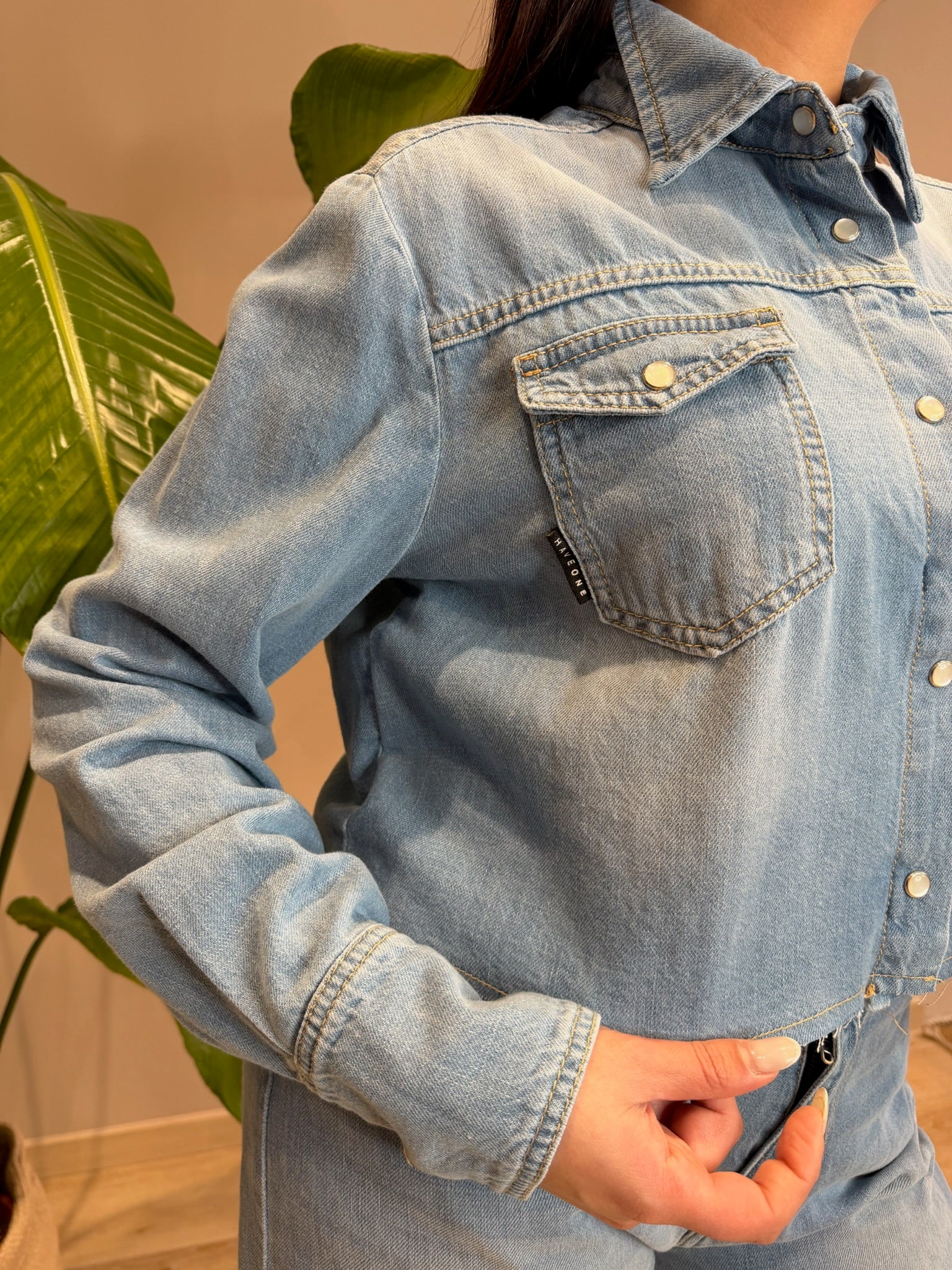 Camicia Corta Donna 100% COTONE – Fondo con Taglio Vivo