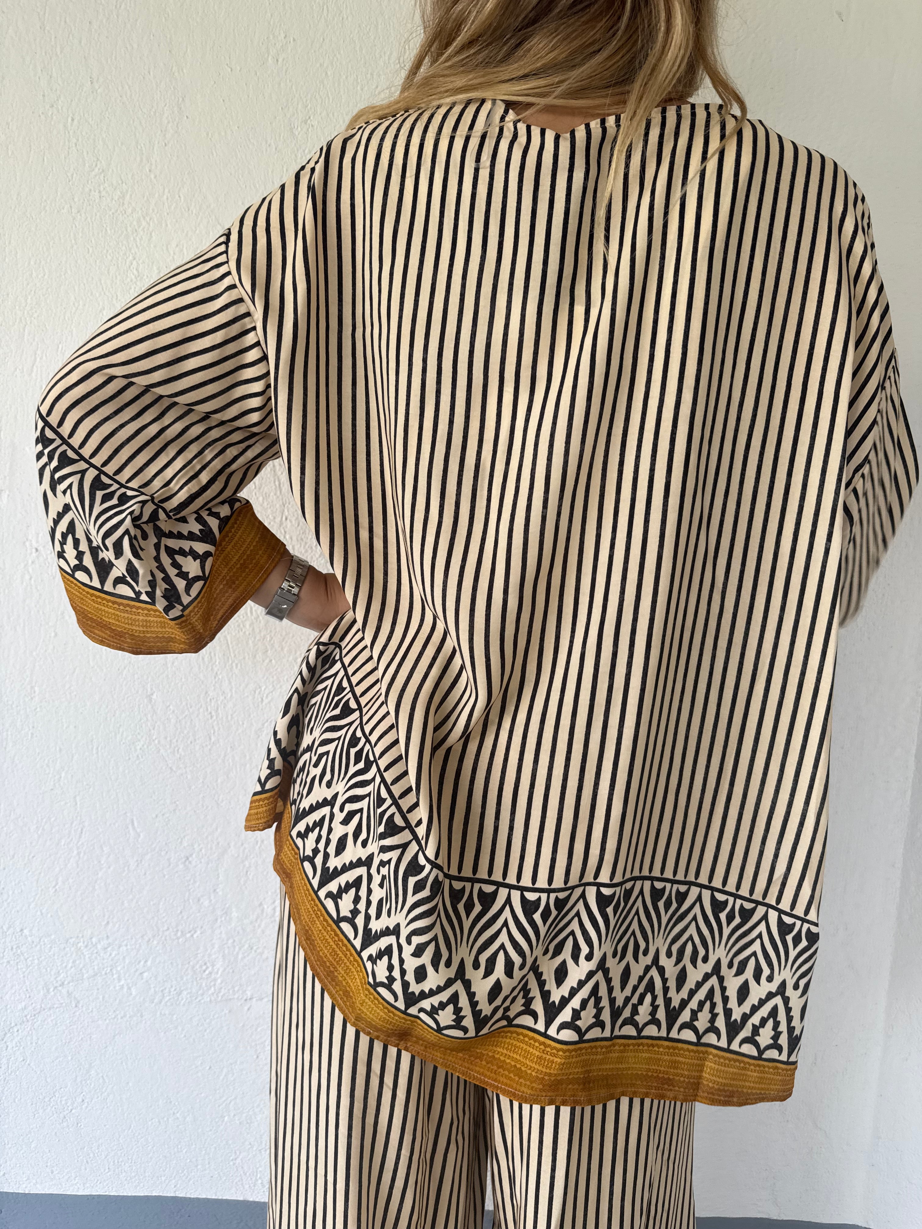 Kimono a righe