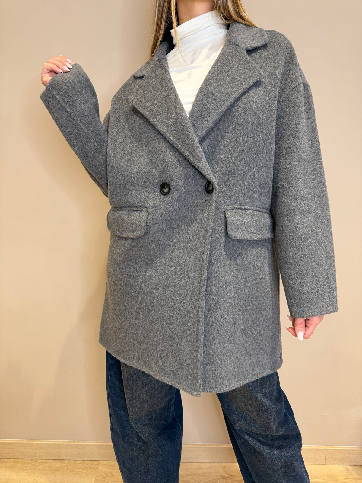 Cappotto corto linea slim