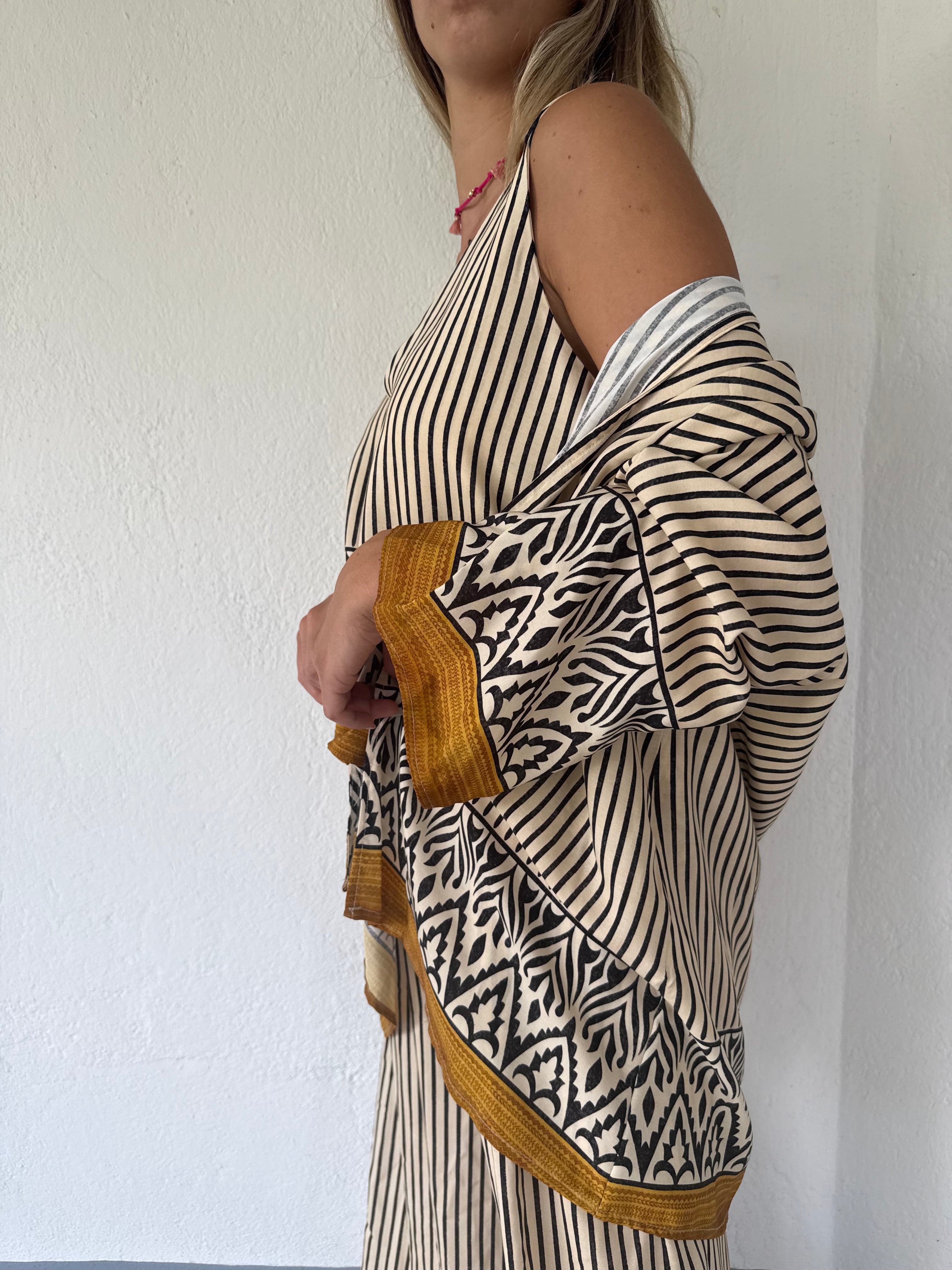 Kimono a righe