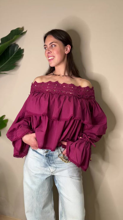 Blusa in cotone e macramè